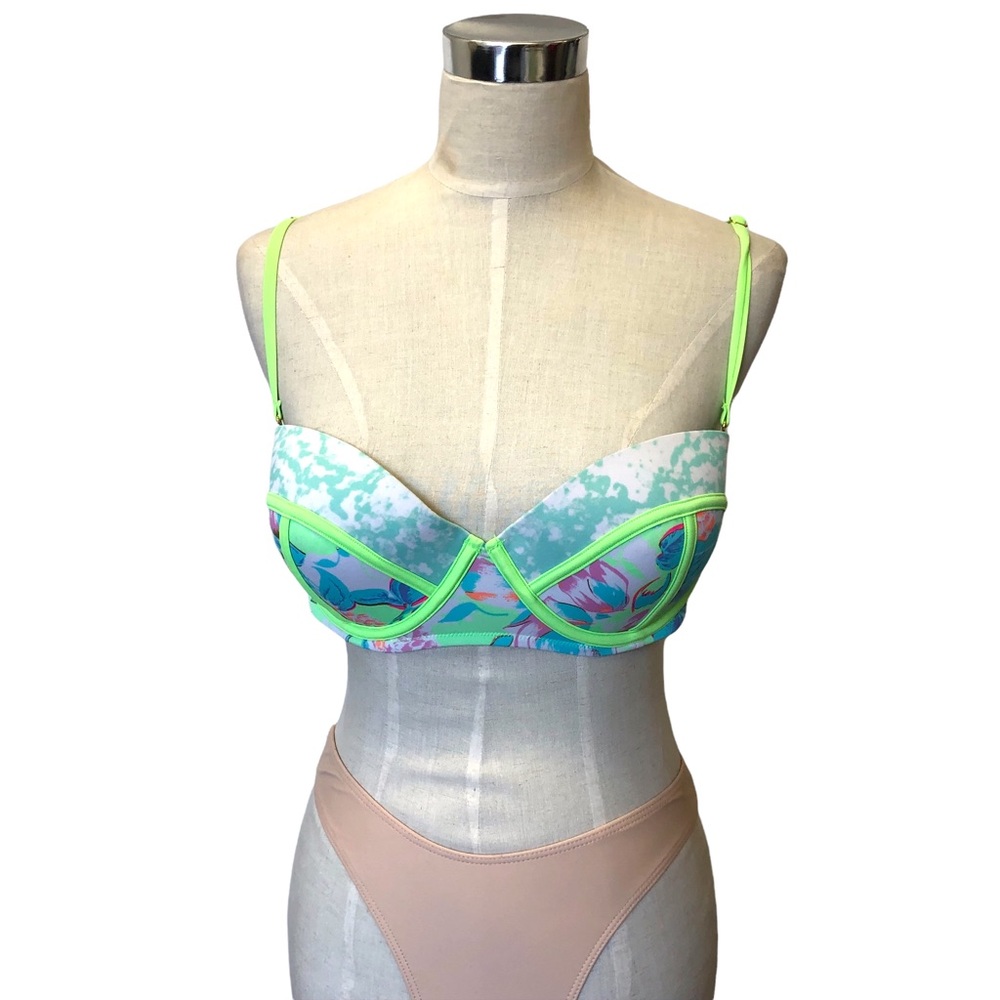 Victoria Secret Bikini Top Size 36D